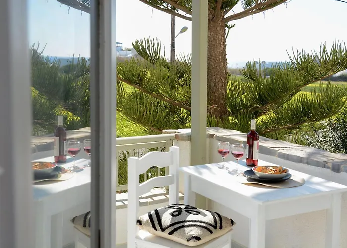 Aegean White Aparts Agia Anna (Naxos)